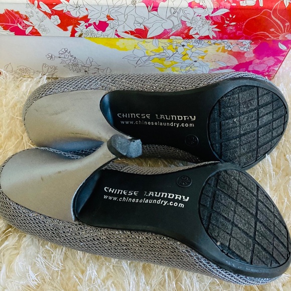 Chinese Laundry Nightlight Heels - Picture 3 of 8